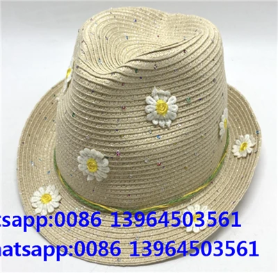 Плажна шапка Fedora с бежово цвете и цветни петна